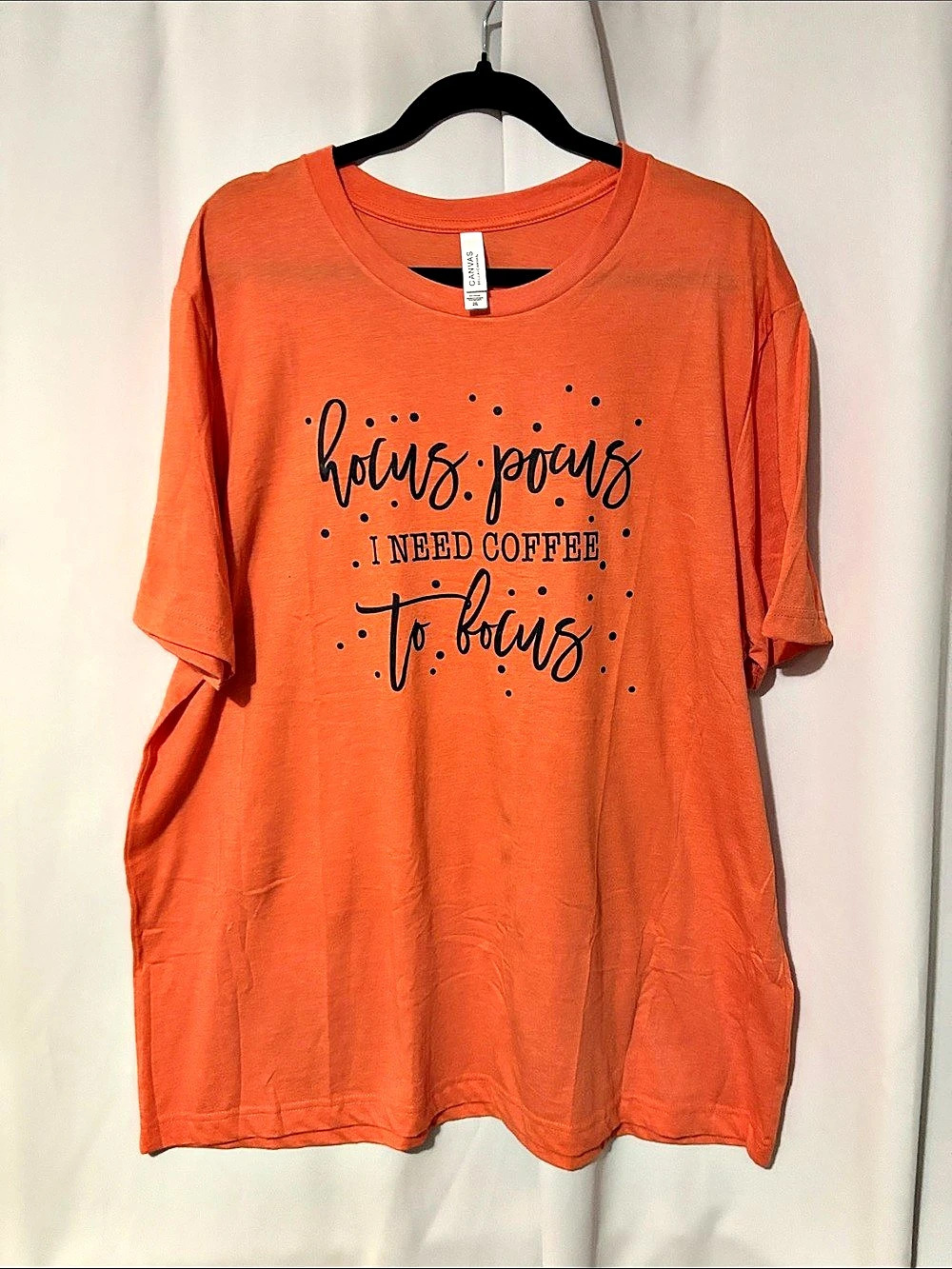 Canvas Graphic T-Shirt in Orange Size 2XL Like New